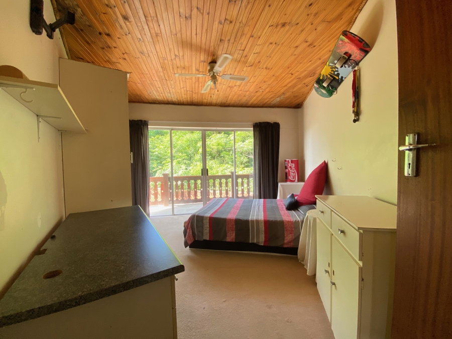 5 Bedroom Property for Sale in Cintsa East Eastern Cape